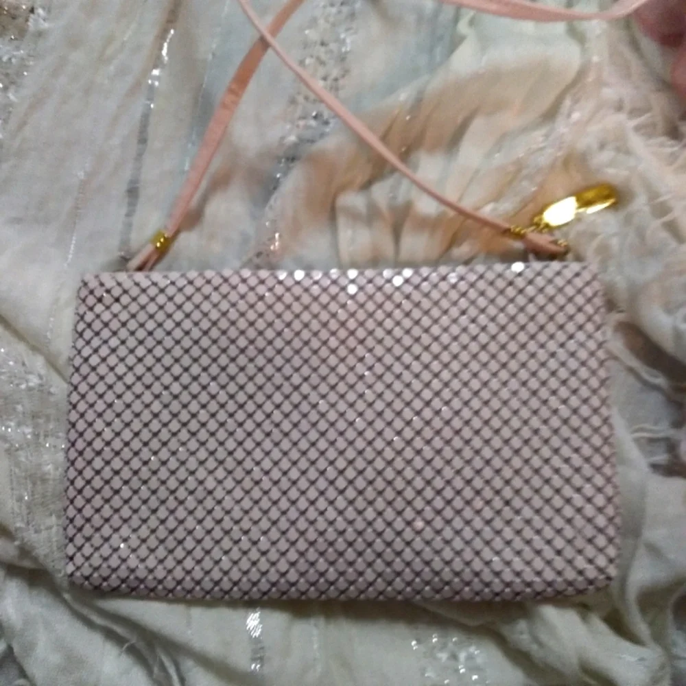 Purse 👛 - Picture 1 of 3